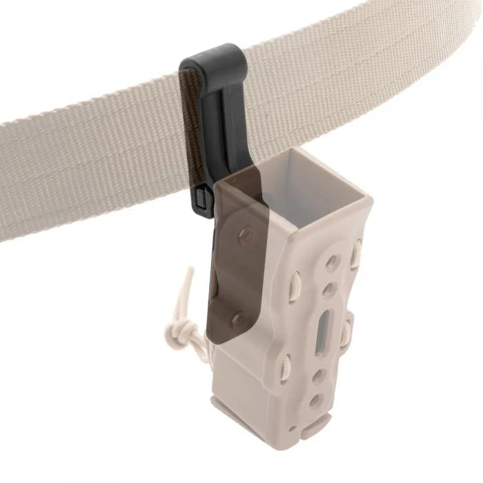 Battle Style Belt Adapter for Bite Mag Holders by Laylax